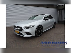 Mercedes-Benz A-klasse - 220 Launch Edition Premium Plus panorama dak sfeerlicht vol vol