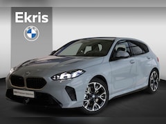 BMW 1-serie - 120 | M Sportpakket | Stoel & Stuurwielverwarming | Dodehoekdetectie | Comfort Access | Ac