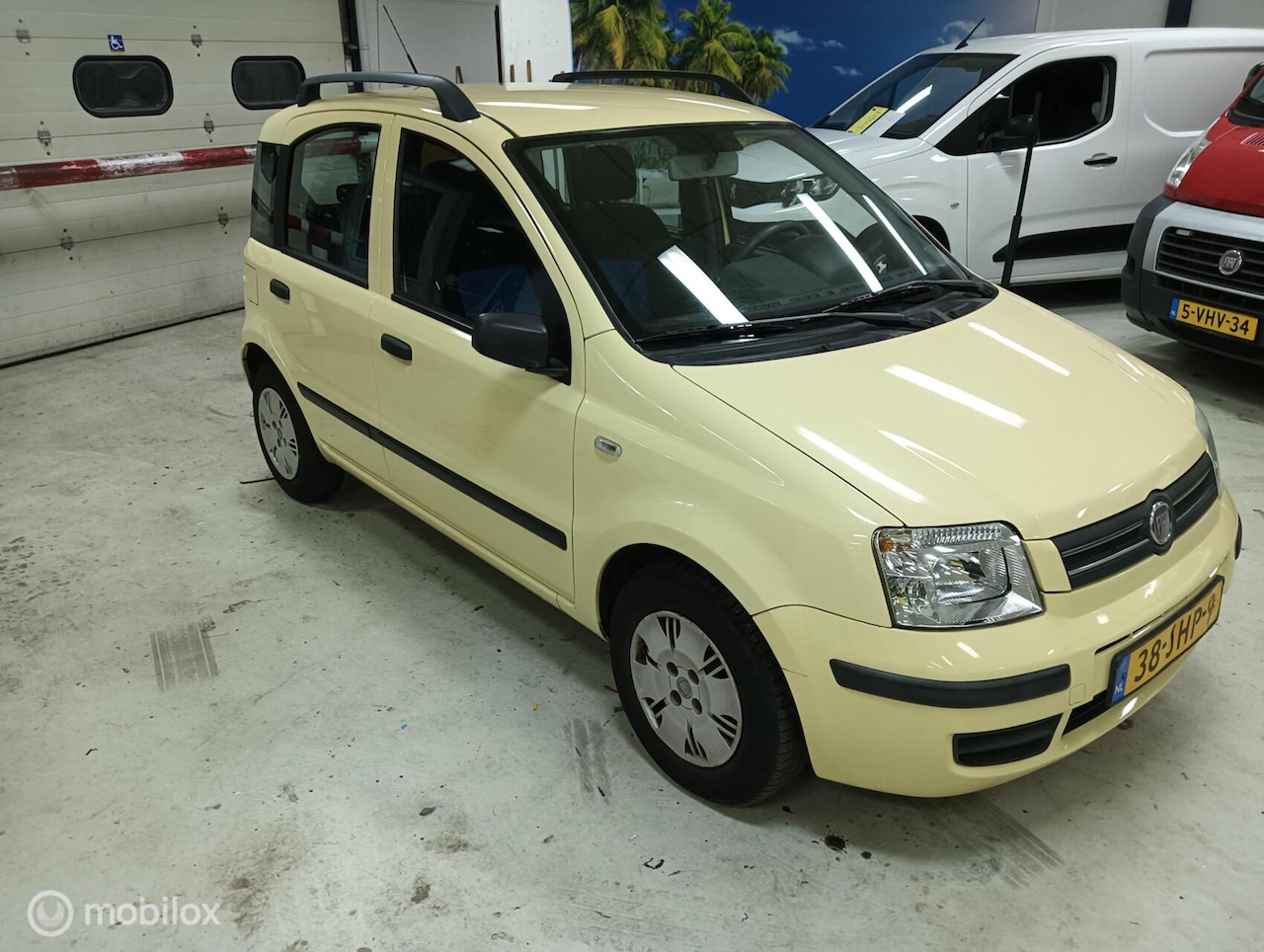Fiat Panda - 1.2 Active 2009 met 116.000km Airco! - AutoWereld.nl