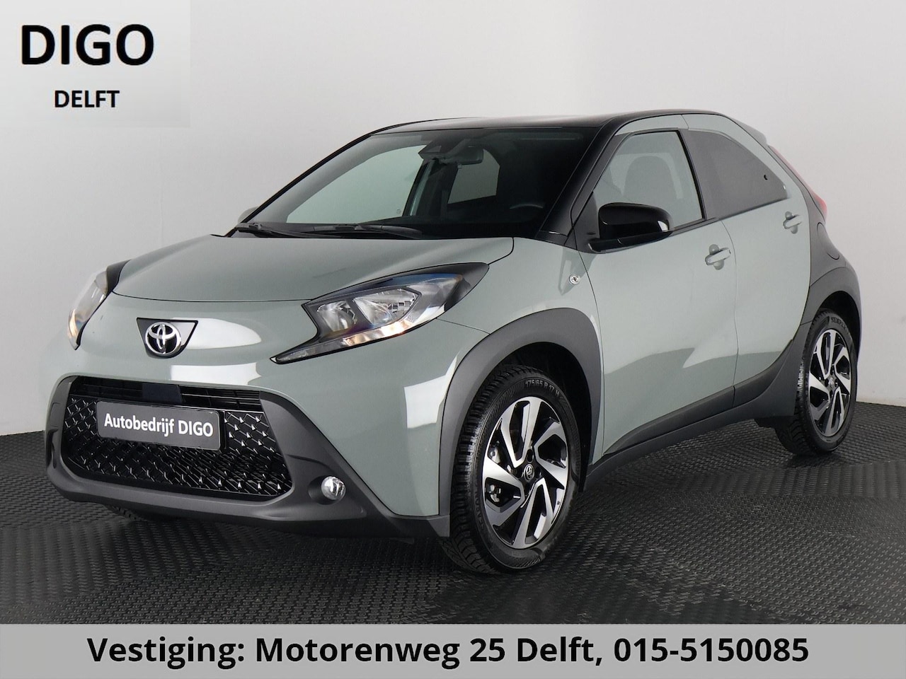 Toyota Aygo X - 1.0 VVT-i PULSE PACK BI-TONE GARANTIE 3-2035! CARPLAY NAVI.STOELVERWARMING. ADAPTIVE CRUIS - AutoWereld.nl