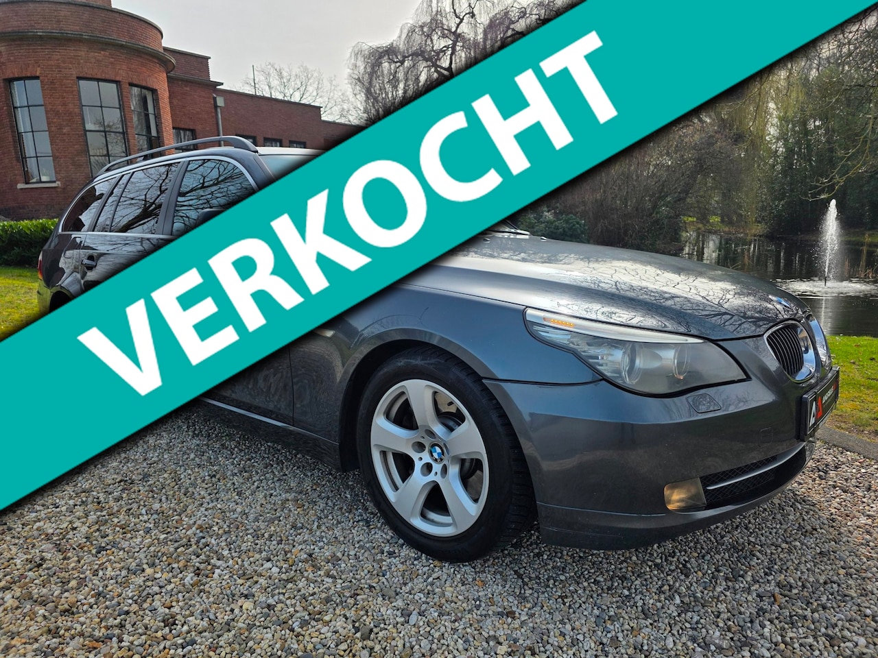 BMW 5-serie Touring - 530i Business Line AUTOMAAT/navi/CRUISE *apk:04-2027* - AutoWereld.nl