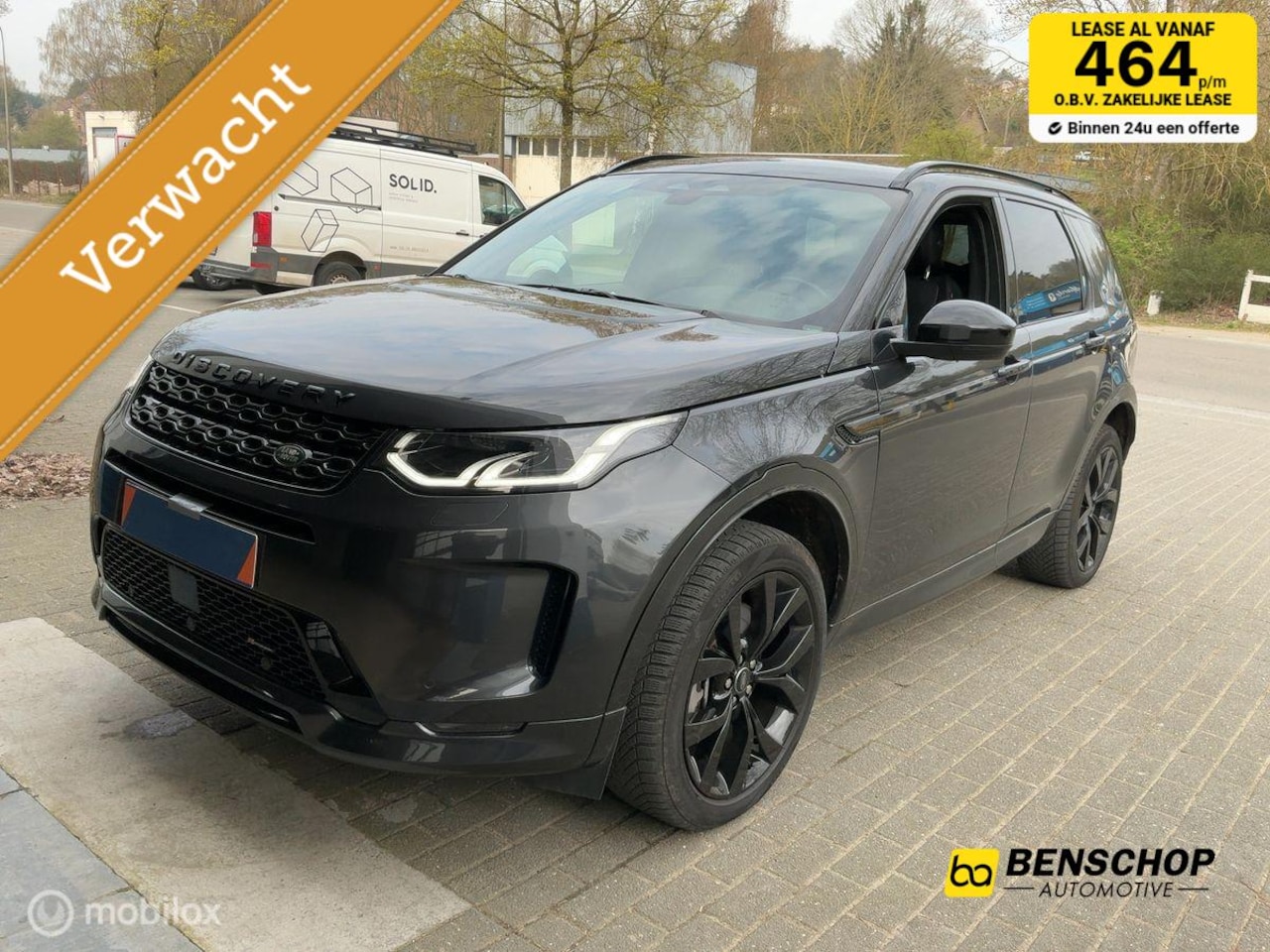 Land Rover Discovery Sport - P300e 1.5 R-Dynamic S Panodak Leer Navi Camera Trekhaak - AutoWereld.nl