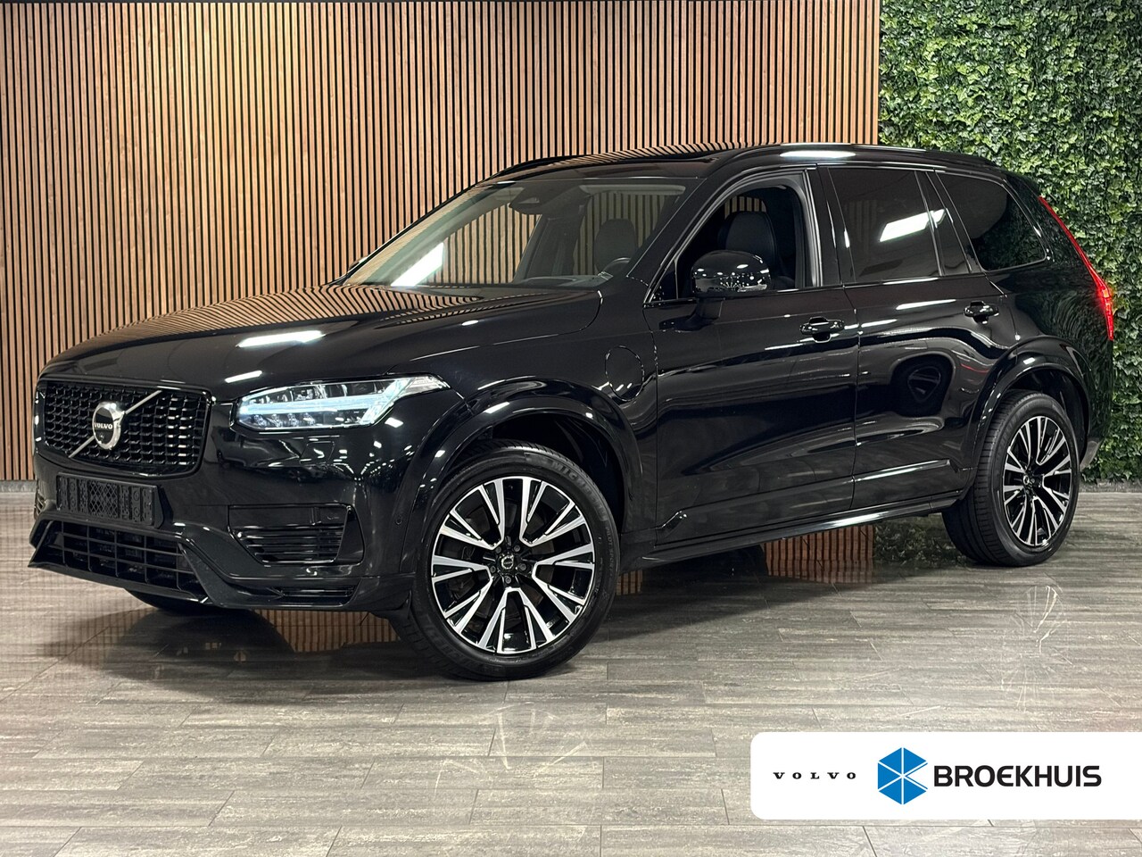 Volvo XC90 - T8 AWD Recharge Ultimate Dark Long Range | Stoelventilatie | 360° Camera | Head-Up Display - AutoWereld.nl