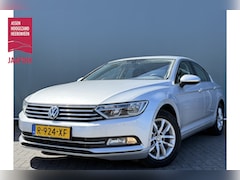 Volkswagen Passat - BWJ 2017 | 1.8TSI 180PK Highline AUTOMAAT | TREKHAAK | STOEL&STUUR VERW | VERW ACHTERBANK