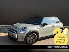 MINI Mini-Electric - Essential 33 kWh | SOH 96, 2 % | Comfort Stoelen+ Verwarmbaar | Carplay / Android Auto | V