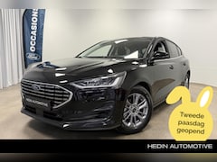 Ford Focus - 1.0 EcoBoost Titanium | Privacy Glass | Lichtmetalen Velgen | Climate Control