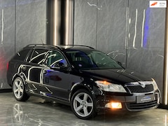 Skoda Octavia Combi - 1.2 TSI Ambition Business Line Xenon | Park Sensor | Navi | Trekhaak | Airco | Boekjes