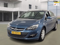 Opel Astra - 1.6 CDTi S/S Edition|uniek lage km met nap