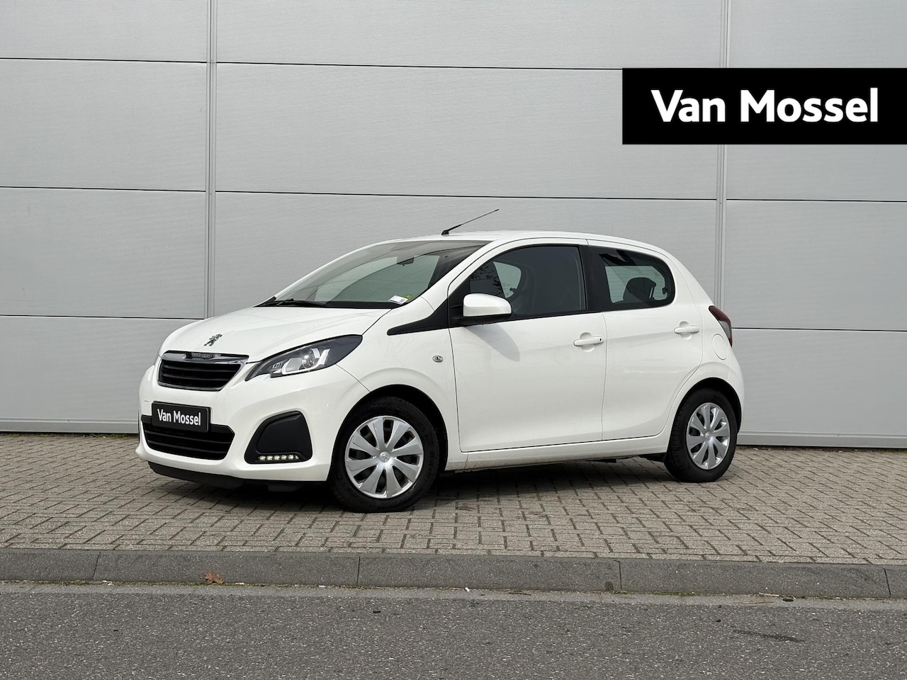 Peugeot 108 - 1.0 e-VTi Active |1e eigenaar | Airco | DAB | Climate Control | Radio - AutoWereld.nl