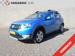 Dacia Sandero Stepway - 0.9 Tce 90pk Lauréate Navi / PDC / Haak