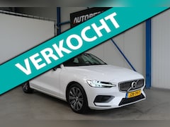 Volvo V60 - 2.0 T6 Recharge AWD Inscription - Airco, Cruise, PDC, Camera, Carplay, Trekhaak