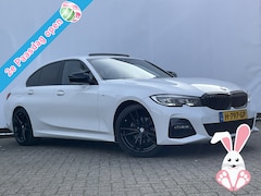 BMW 3-serie - 320i Executive Edition M-Sport Automaat Pano 19 Inch Carplay NL-Auto Uitstraling