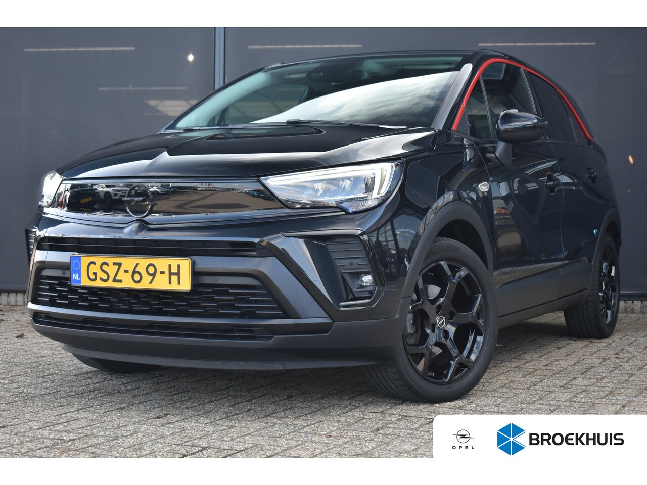 Opel Crossland - 1.2 Turbo GS-Line 110pk | Navigatie by App | Achteruitrijcamera | AGR-Comfortstoel | Clima - AutoWereld.nl