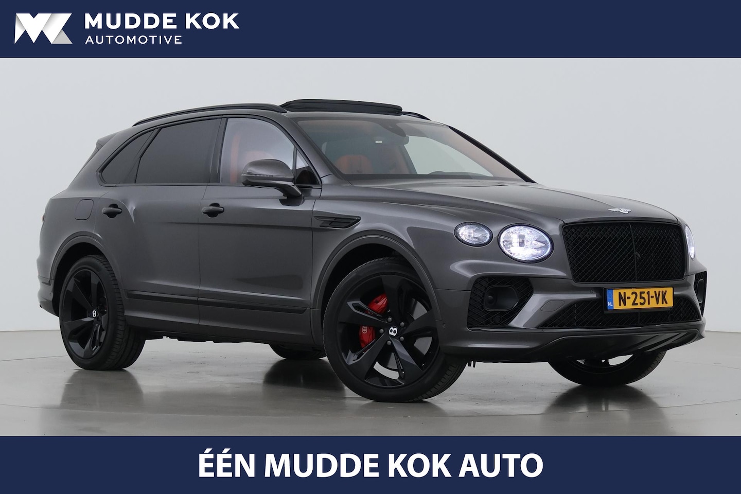 Bentley Bentayga - 4.0 V8 | NL-Auto | 22 Inch | Luchtvering | Head-Up | Panoramadak | 360° Camera - AutoWereld.nl