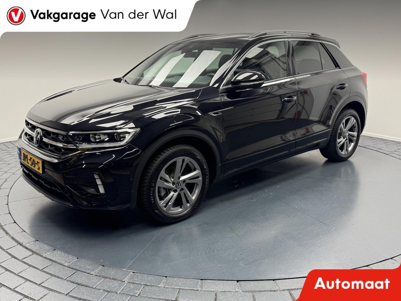 Volkswagen T-Roc - 1.5 TSI DSG R-Line Afn.Trekhaak-Navigatie-Adapt.Cr.contr-Clima-Carplay-Camera-Virtual-Park - AutoWereld.nl