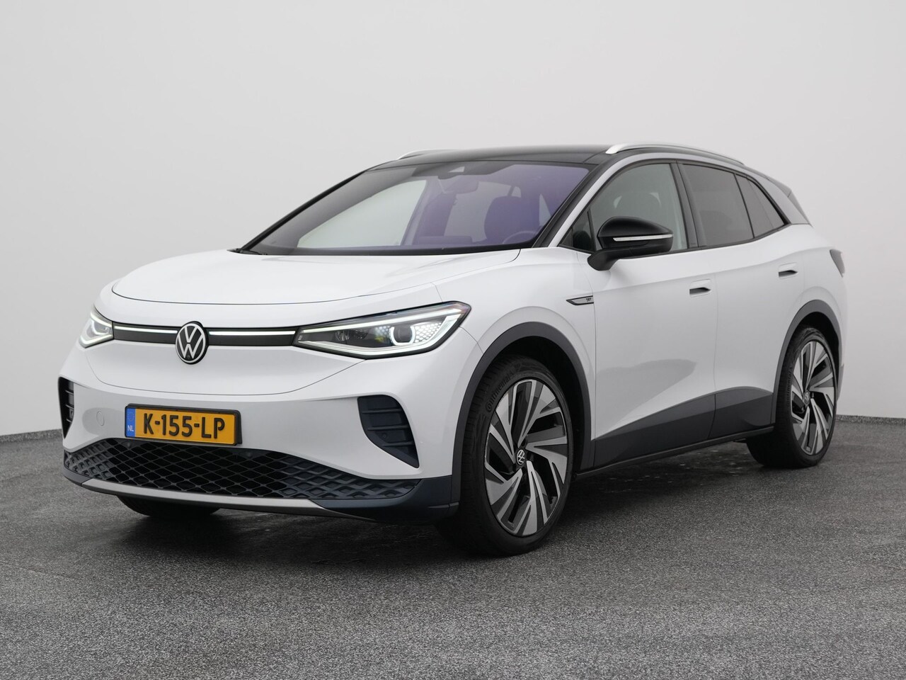 Volkswagen ID.4 - First Max 77 kWh | PANO | 360° | ADAPTIVE | HUD | STOEL- EN STUURVERW. - AutoWereld.nl
