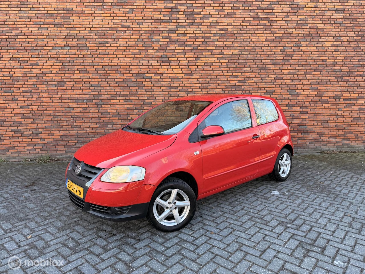 Volkswagen Fox - 1.2 Trendline Nieuwe APK LM Velgen - AutoWereld.nl