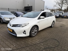 Toyota Auris - 1.8 Hybrid Executive