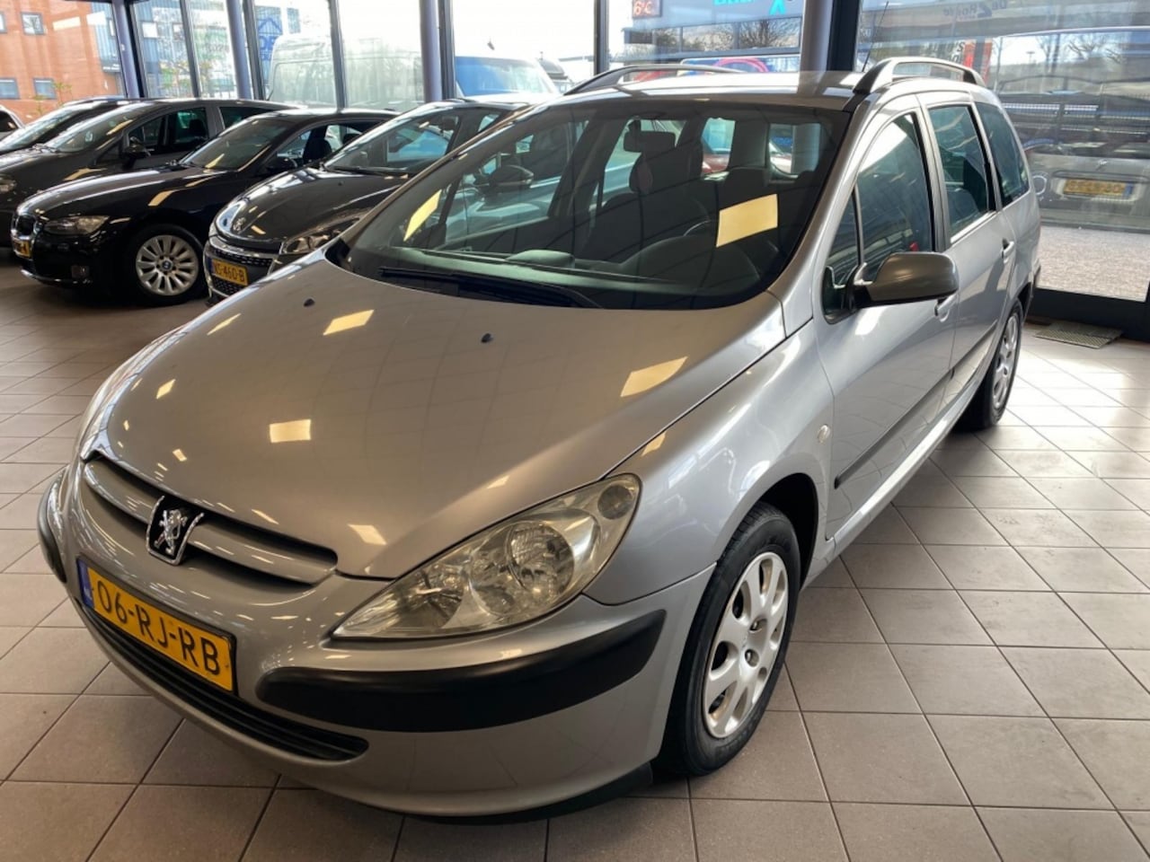 Peugeot 307 Break - 1.6-16V XS NW APK BJ 2005 !!! - AutoWereld.nl