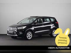 Ford Kuga - 1.5 EcoBoost Titanium | Pano | Winterpakket | Camera | Carplay |