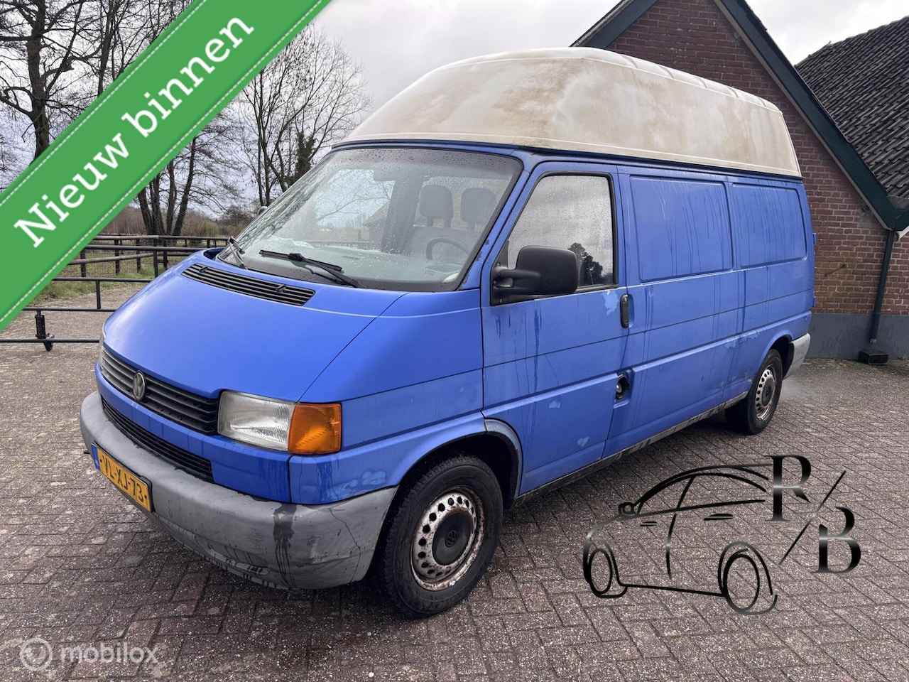 Volkswagen Transporter - 2.4 D 332 KAMPERKENTEKEN - AutoWereld.nl