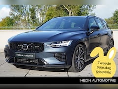Volvo V60 - 2.0 T6 Plug-in hybrid AWD Plus Dark | Verwarmbare voorruit | Trekhaak | 360 Camera | Harma