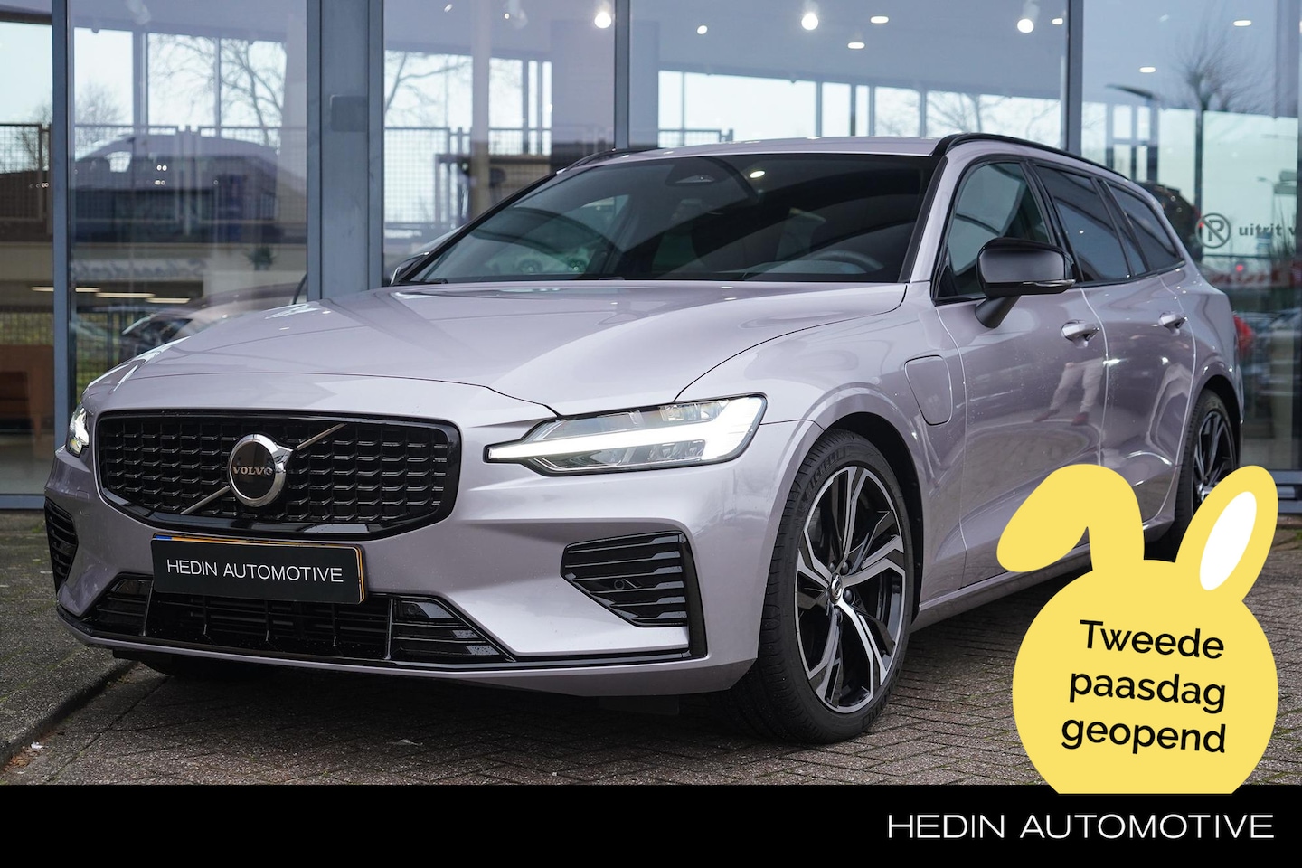 Volvo V60 - 2.0 T6 Plug-in hybrid AWD Plus Dark | Company Car | Stoel & Stuurverwarming | Adaptieve Cr - AutoWereld.nl