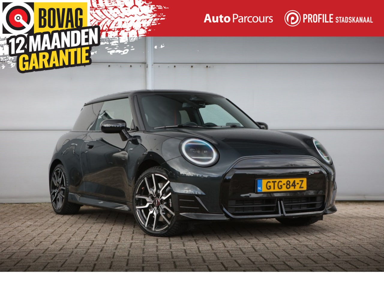 MINI John Cooper Works - Mini Co E JCW M 40.7kWh | Pano | BTW | HUD | Sfeerverlichting | - AutoWereld.nl