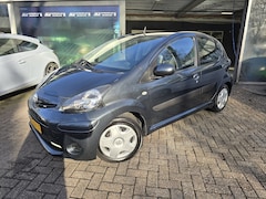 Toyota Aygo - 1.0 VVT-i Aspiration | AUTOMAAT | 2E EIGENAAR | 12MND GARANTIE | AIRCO | ELEC PAKKET |
