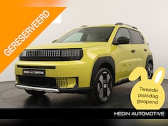 Fiat Grande Panda - La Prima 11 kW 44 kWh | Navigatie | Camera | Climate Control | Stuur/stoelverwarming | 17"