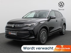 Volkswagen Tiguan - 1.5 eHybrid Life Edition 204PK DSG Trekhaak, 18" LM Velgen, Keyless, Achteruitrijcamera, S