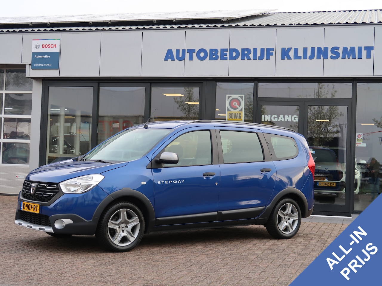 Dacia Lodgy - 1.3 TCe Stepway 7 Pers. | stoelverw | camera | app-connect | - AutoWereld.nl
