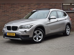 BMW X1 - SDrive20i Chrome Line '13 Pano Leder Clima Navi Inruil mogelijk