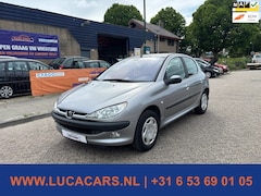 Peugeot 206 - 1.6-16V Gentry NIEUWE APK