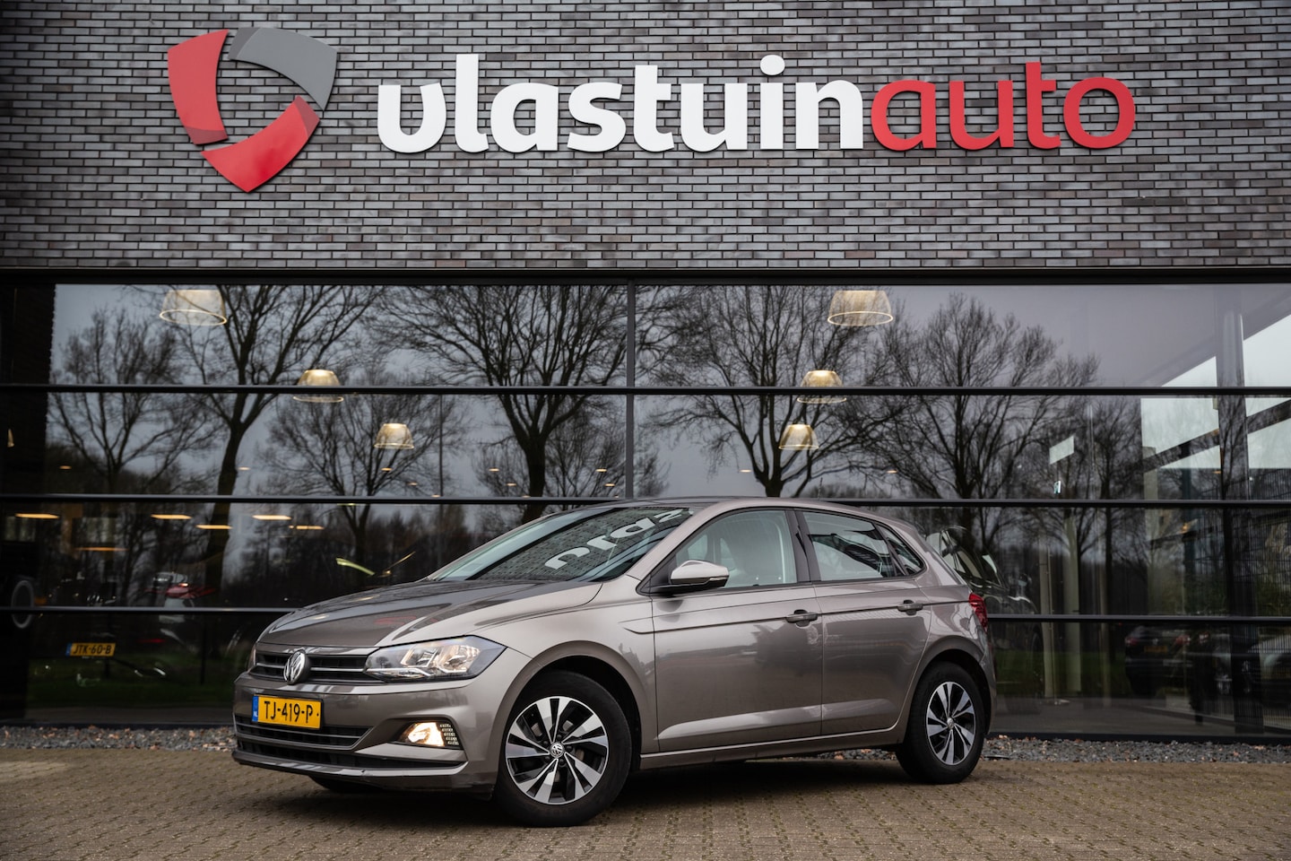 Volkswagen Polo - 1.0 TSI Comfortline 1.0 TSI Comfortline , Adap. cruise, Carplay, Virtual cockpit, Lichtmetalen velgen - AutoWereld.nl