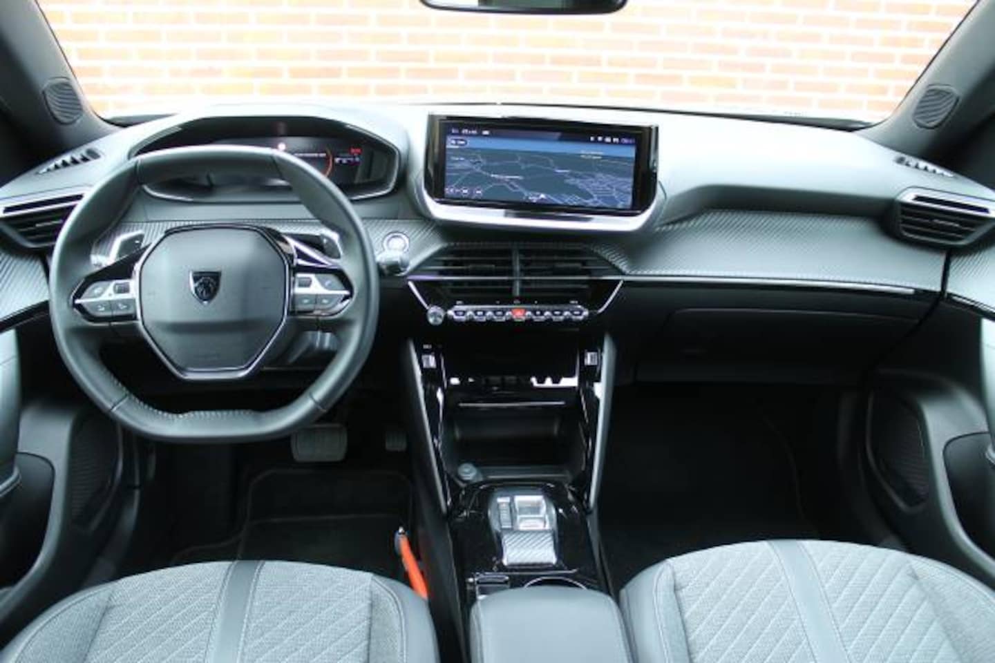 Peugeot 2008 - 1.2 PureTech Allure 1.2 Puretech 130pk Allure