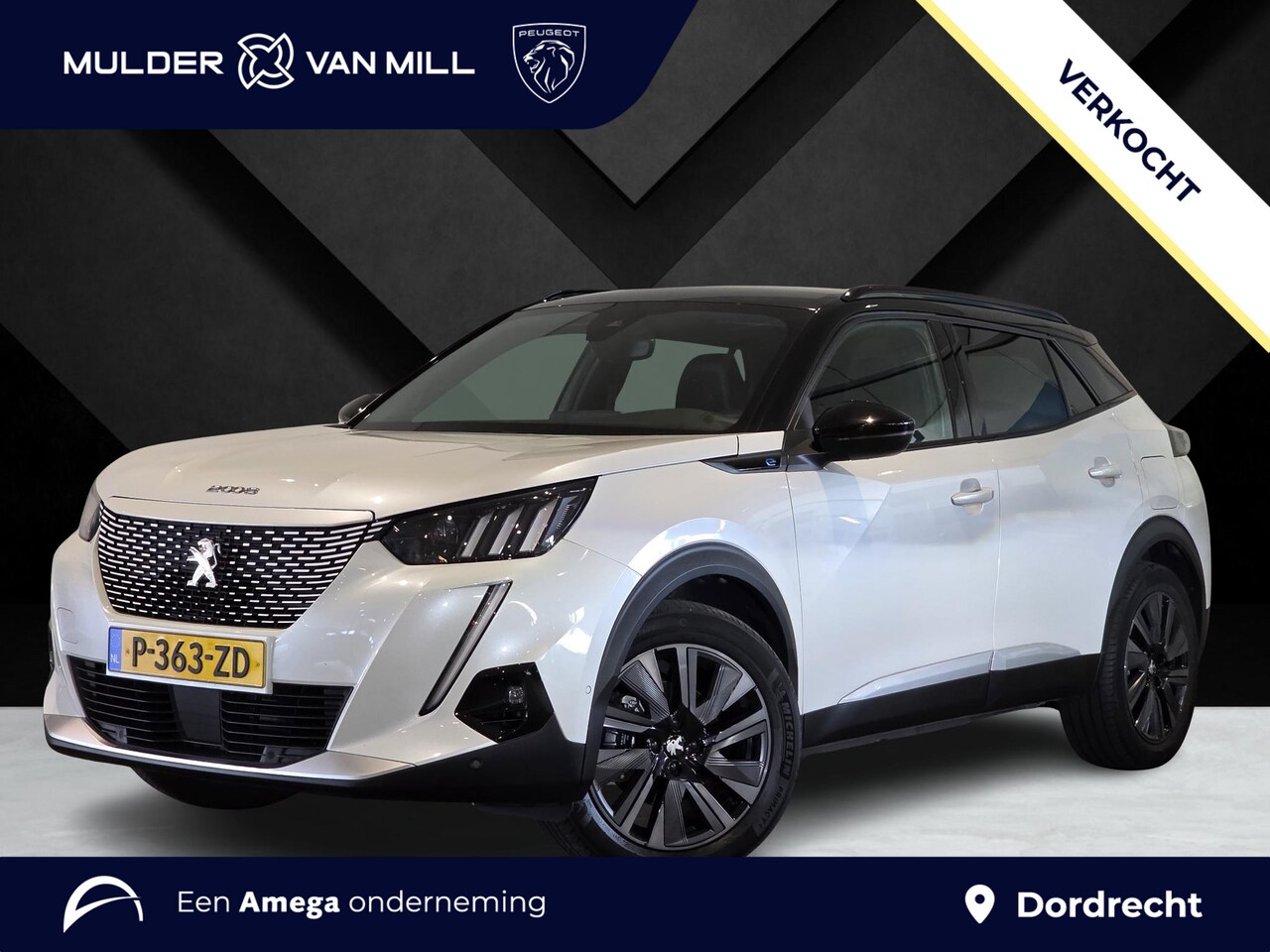 Peugeot e-2008 - GT Pack EV 50kWh 136pk | SCHUIF/KANTELDAK | CAMERA | NAVI | ALCANTARA/LEDER | ADAPTIVE CRU - AutoWereld.nl