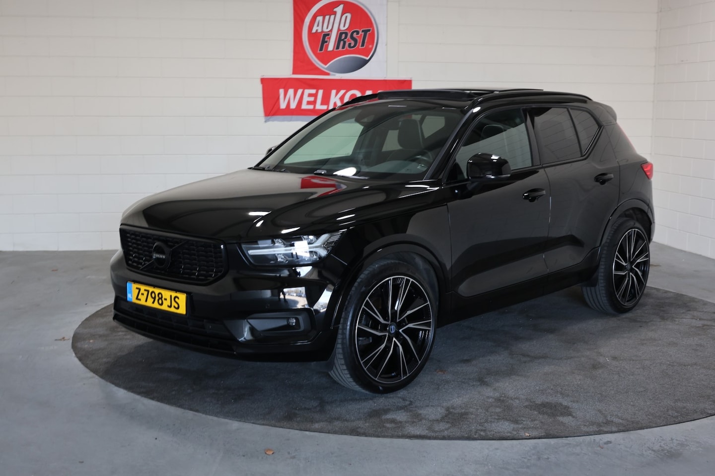 Volvo XC40 - 2.0 T5 AWD R-Design Intro Edition 2.0 T5 AWD R-Design Intro Edition, Onderscheidend, Full options Alles in kleur, 21" LM, Pa - AutoWereld.nl