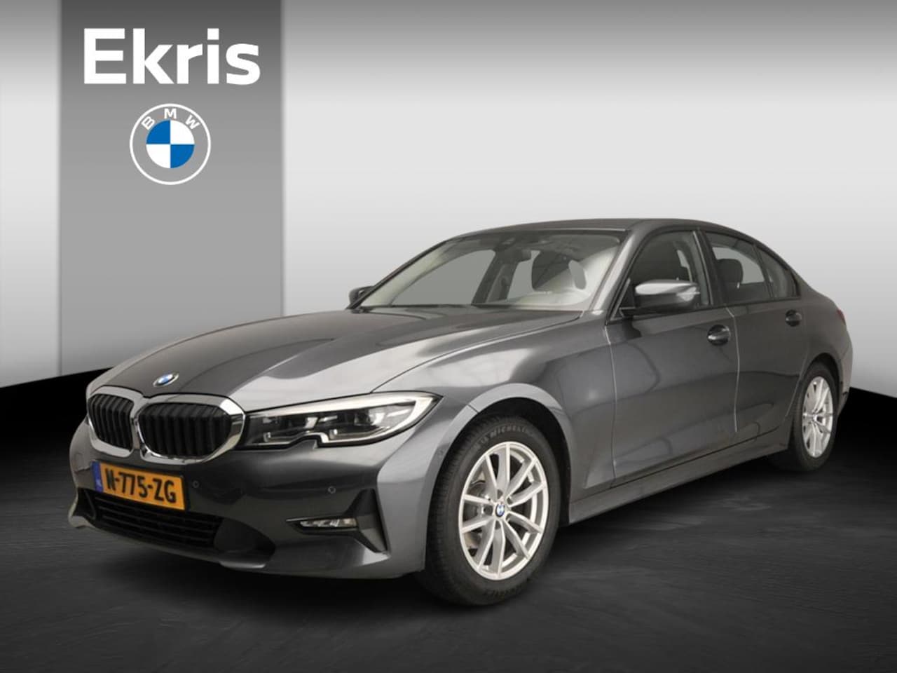 BMW 3-serie - Sedan 318i | Handbak !! | LED | Navigatie | Trekhaak | Clima | PDC | DAB | Hifi speakers | - AutoWereld.nl