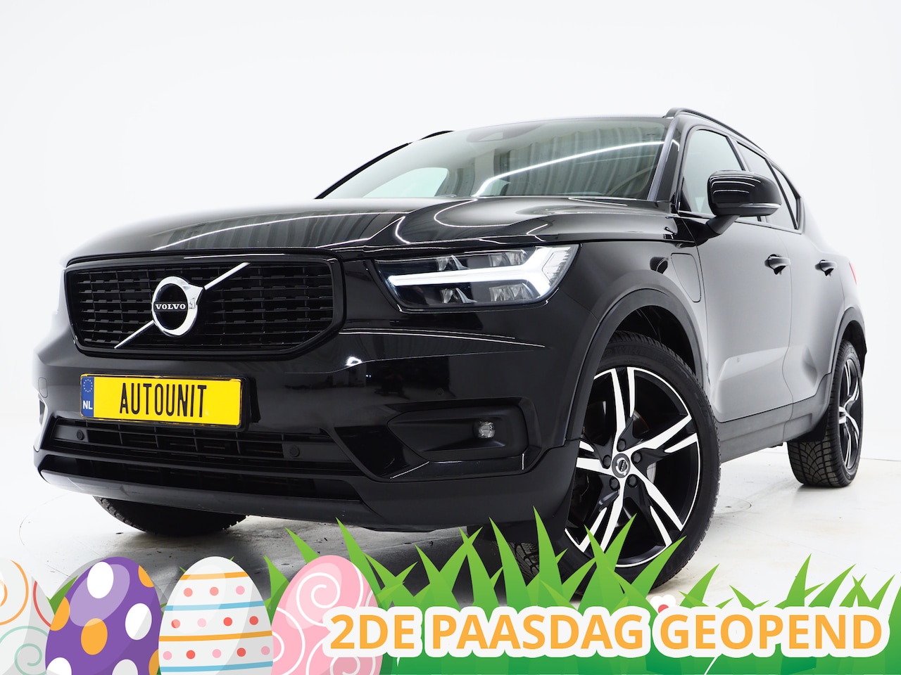 Volvo XC40 - 1.5 T5 Recharge R-Design | Panoramadak | Trekhaak | Harman/Kardon | Camera | Keyless | Zwa - AutoWereld.nl