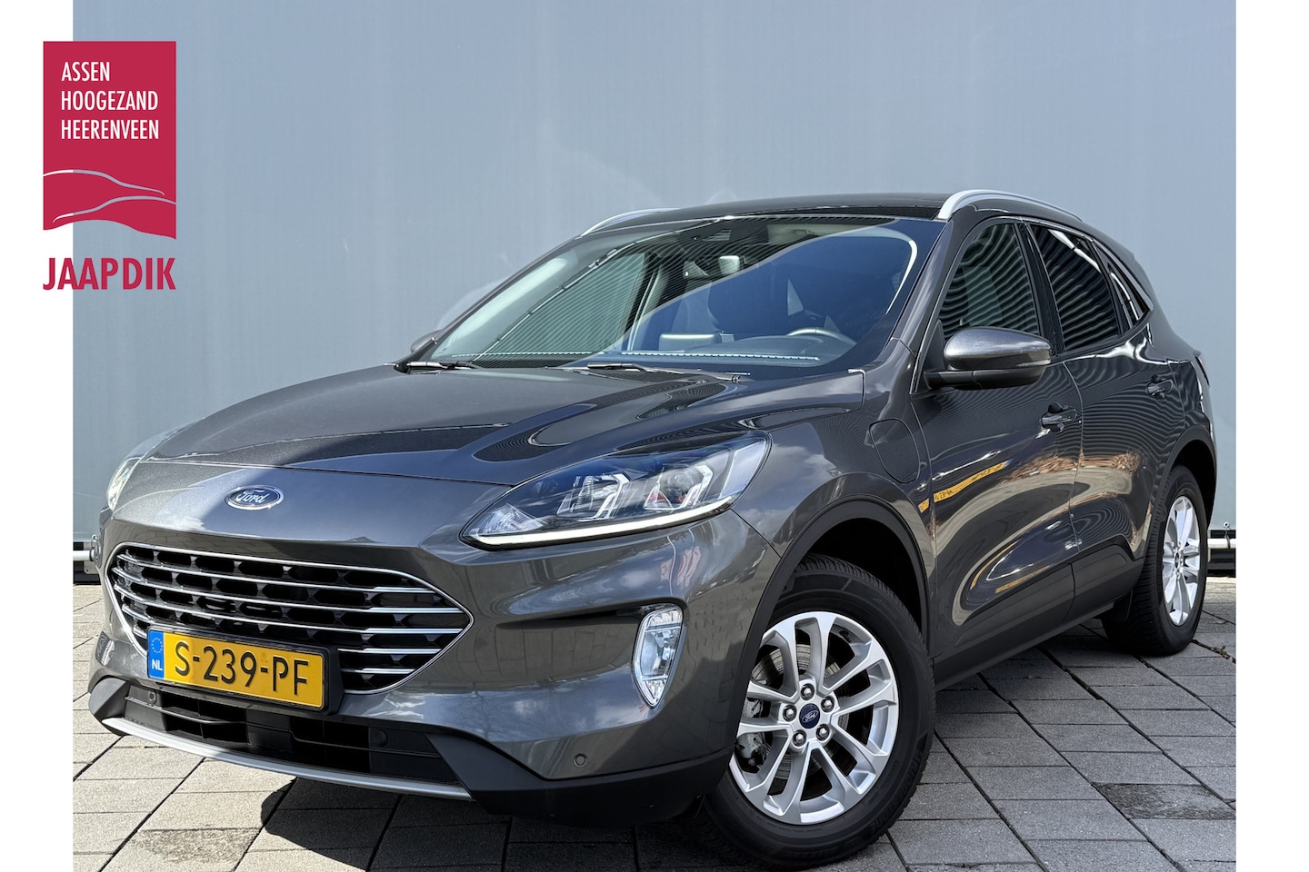 Ford Kuga - BWJ 2023 | 2.5 PHEV 225PK Titanium | PANO DAK | CAMERA A | CARPLAY | CLIMA | CRUISE | NAVI - AutoWereld.nl