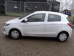 Mitsubishi Space Star - 1.2 Connect+ SORRY Bj- is 2023 en GEEN 2024 GARANTIE AIRCO ELEK-PAKKET ENZ 2 SLEUTELS BOEKJES NL AUTO
