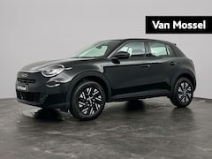 Fiat 600 - 1.2 Hybrid Urban | Apple & Android Carplay | Parkeersensoren | Led Verlichting| UIT VOORRA