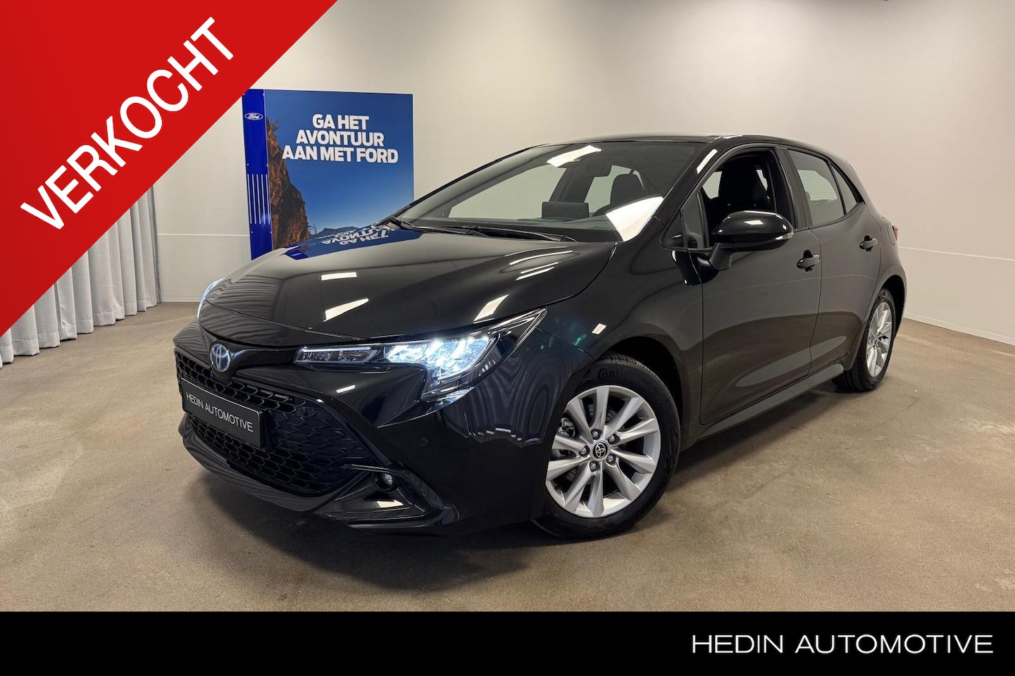 Toyota Corolla - Hybrid 140 Active | Adaptive Cruise | Camera | Stoelverwarming | Draadloos Laden | Parkeer - AutoWereld.nl