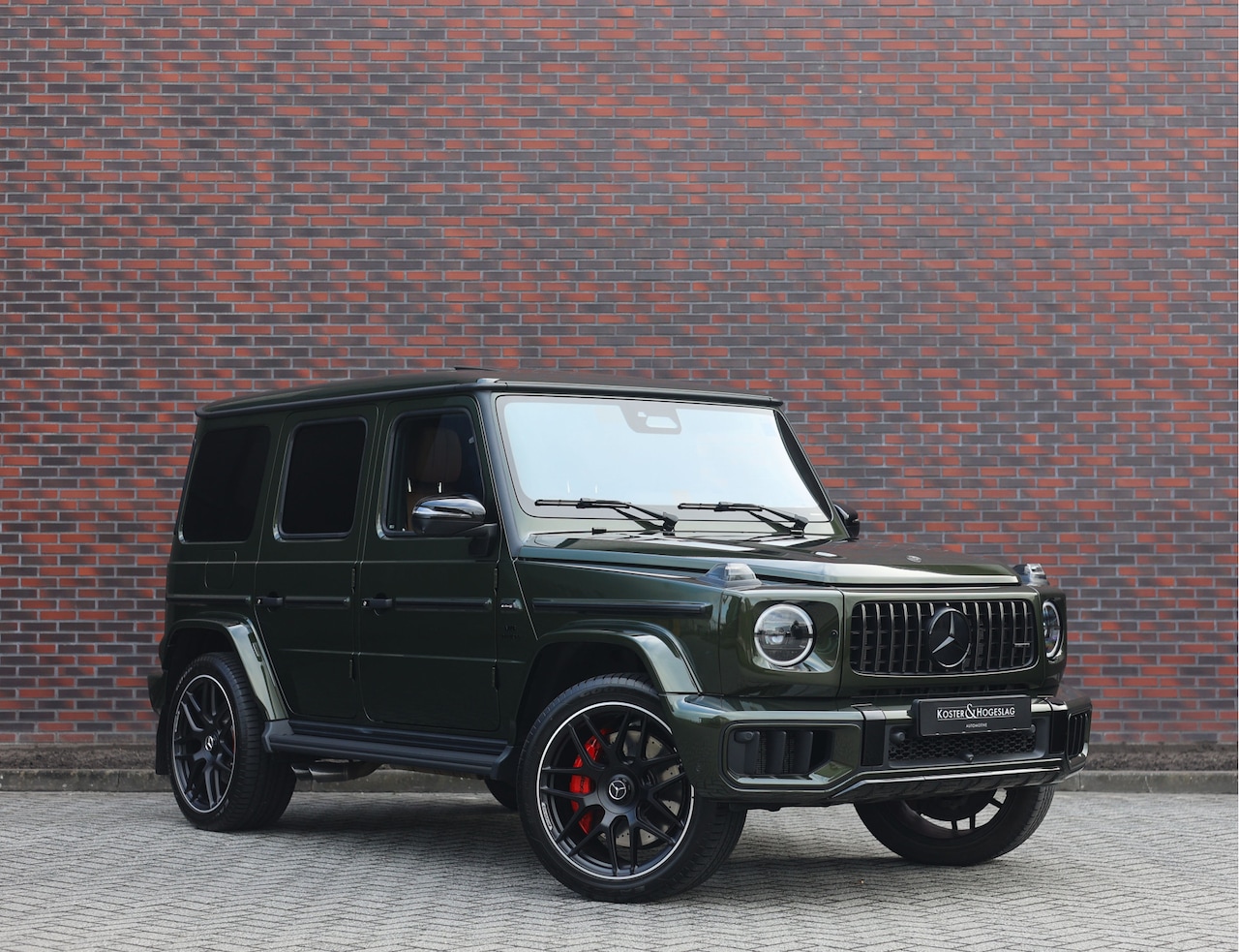 Mercedes-Benz G-klasse - 63 AMG | Pano - Burmester - Olive Green - AutoWereld.nl