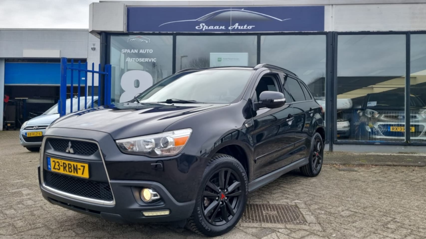 Mitsubishi ASX - 1.6 Intense ClearTec l Panodak l Airco l Trekhaak - AutoWereld.nl
