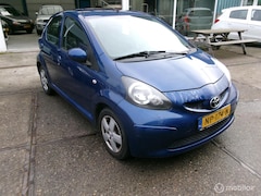 Toyota Aygo - 1.0-12V + 108000km