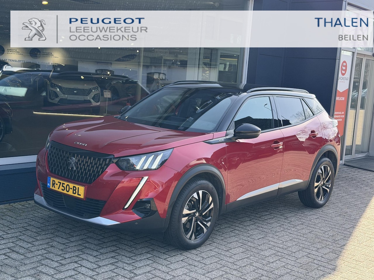 Peugeot 2008 - 1.2 Turbo 130PK GT-Line | Automaat | Trekhaak 1200KG | Navigatie | 3D Digitale Cockpit | C - AutoWereld.nl