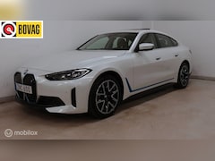 BMW i4 - eDrive40 84 kWh, H/K, schuifdak, leer