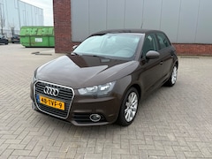 Audi A1 Sportback - 1.6 TDI Ambition Pro Line Clima Bruin 2012